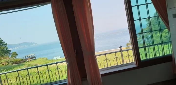 [Namhae] Namhae German Village 5 minutes by car Ocean View Sunrise Restaurant Hwangto #Pine Tree 12