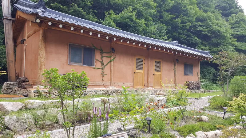 [Ulju, Ulsan] Country House, Yellow Clay Room / Sarangchae 11