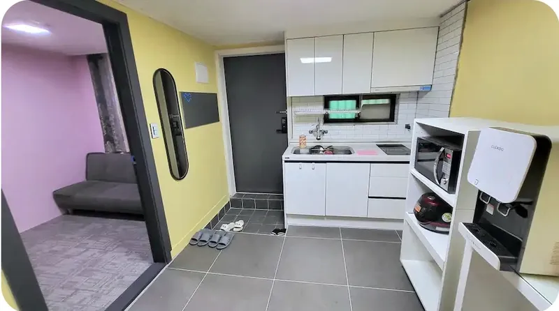 [Guro, Seoul] Remodeled, 7-minute walk from Oryu-dong Station, cost-effective, fully-optioned two-room 14