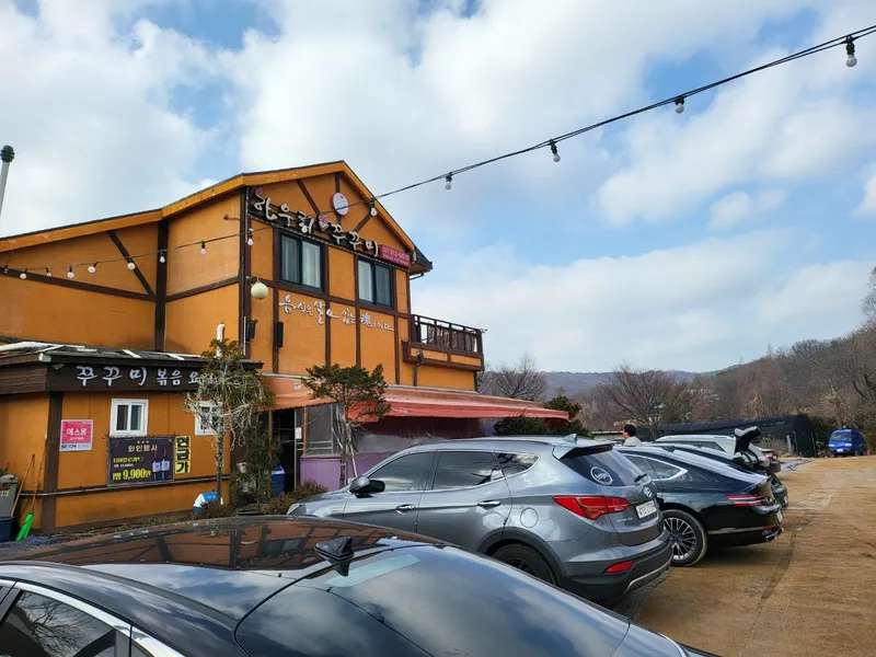[Bucheon] Spacious three-room newly built apartment, best condition, guest preferred, full option 52