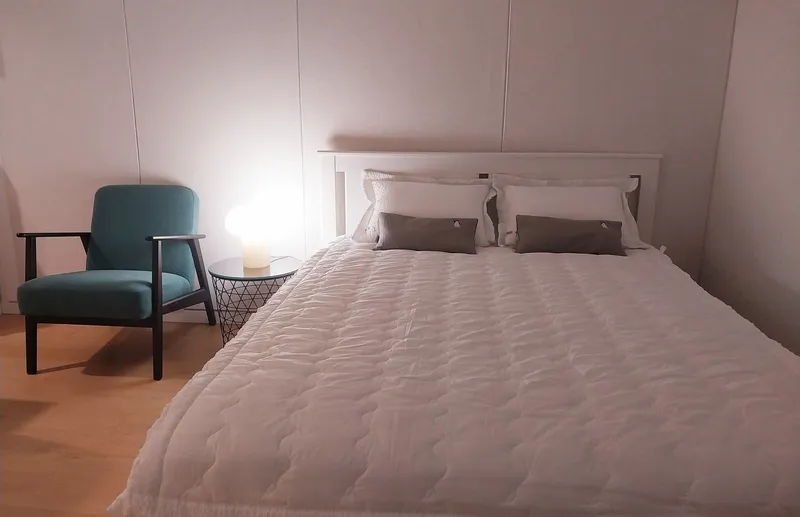 [Seocho, Seoul][Seoul Gangnam] Clean, fully furnished 11-pyeong officetel, 5 minutes walk from Gangnam Station 3