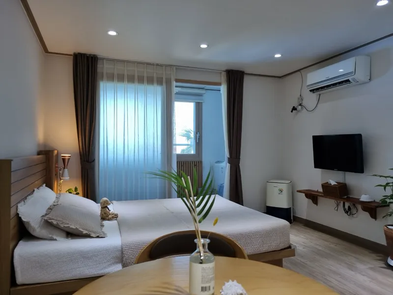 [Sangye-dong, Seogwipo] Short-term rental studio type B near Jungmun Tourist Complex with good living area 37