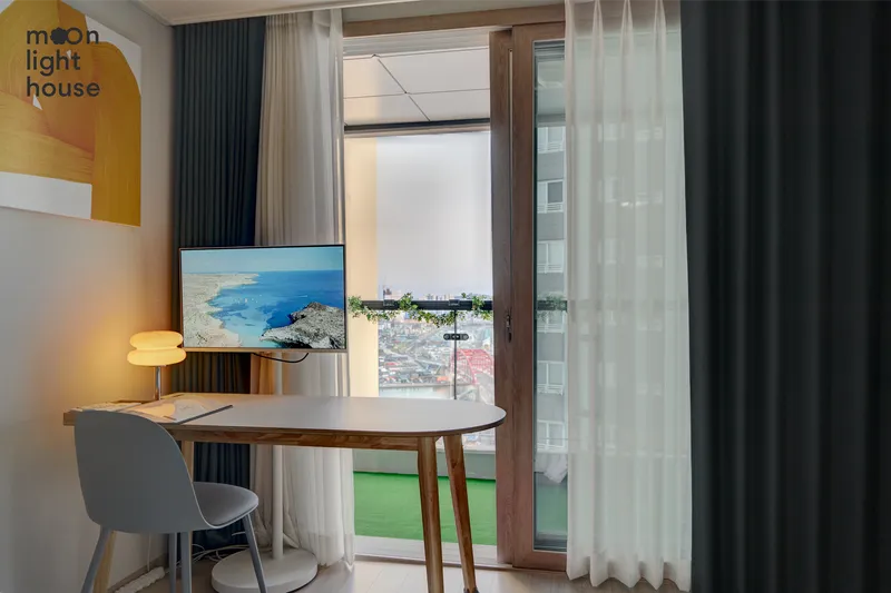 [Sokcho][Moonlight_Sokcho] 22nd floor high floor/Ocean & city view/5 min walk from Central Market 29