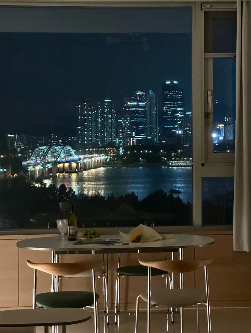 [서울 영등포] 당산역 도보3분 한강뷰 ~4인 19
