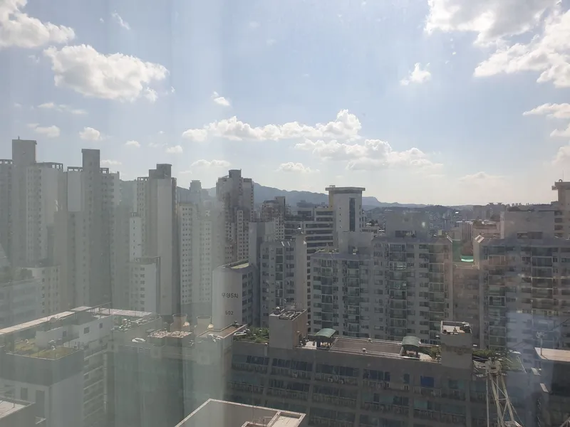 [Seocho, Seoul] 1 minute walk from Gangnam Station, fully-furnished, 11.5 pyeong, max 4 people 8