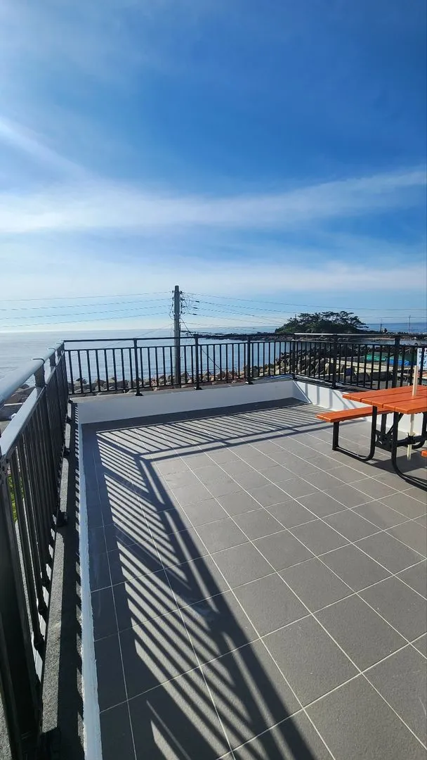 [Pohang] One-room pension with ocean view, 1st floor, room 102 29