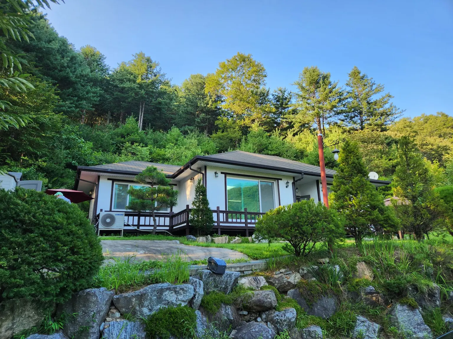 江原洪川 forest retreat·with a yard·countryside stay Entire House 2BR·sleeps 4 30坪独家私人“森林里的一天” Cover Photo