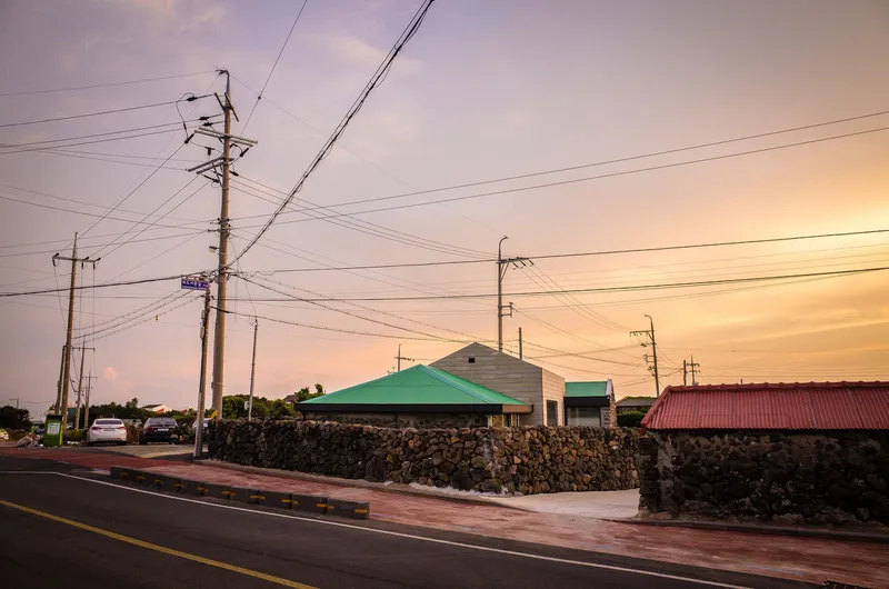 [Gujwa, Jeju] Touching Jeju's Traditional Stone House! Emotional Stay 16
