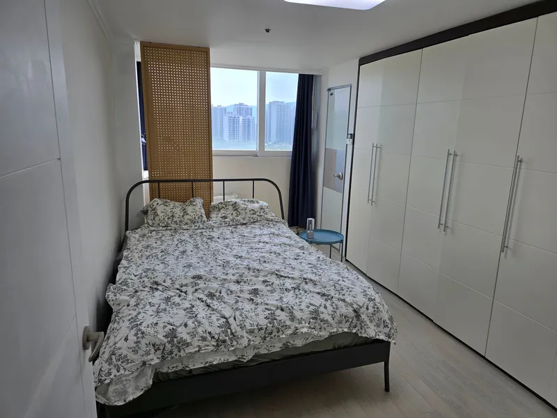 [Gangdong, Seoul] Apartment 3 rooms 2 minutes away from Godeok Station 2