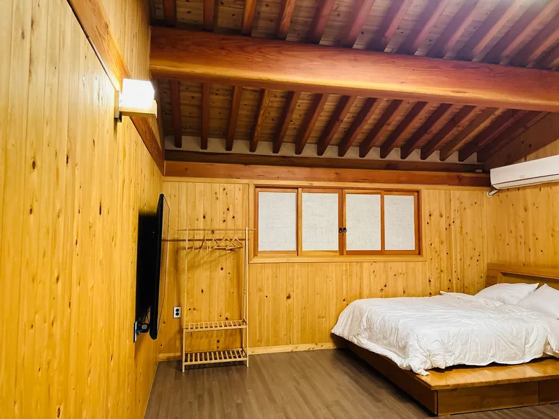 [Aewol, Jeju] Accommodation with cypress trees and healing #Pets allowed 2 separate building 29