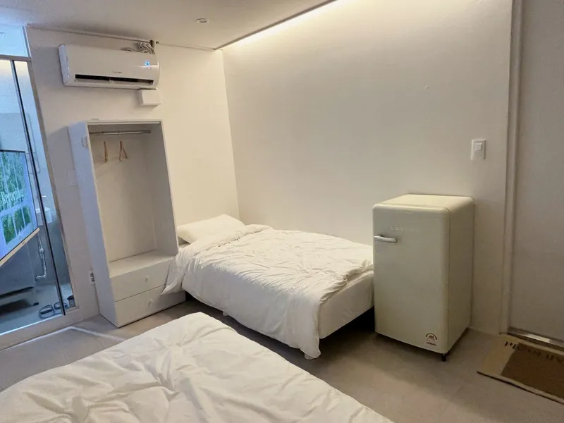 [Jung-gu, Seoul] Newly built, clean, 5-minute walk from Myeongdong Station, fully-equipped twin room 106 8