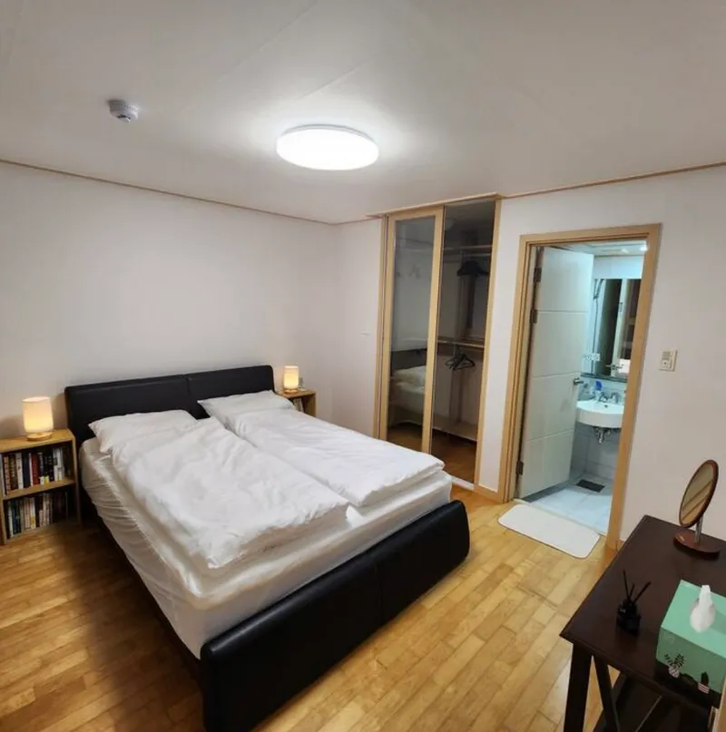 [Yeongjong, Incheon] A quiet two-room apartment in the new airport town, 10 minutes away from Incheon Airport by car. 2