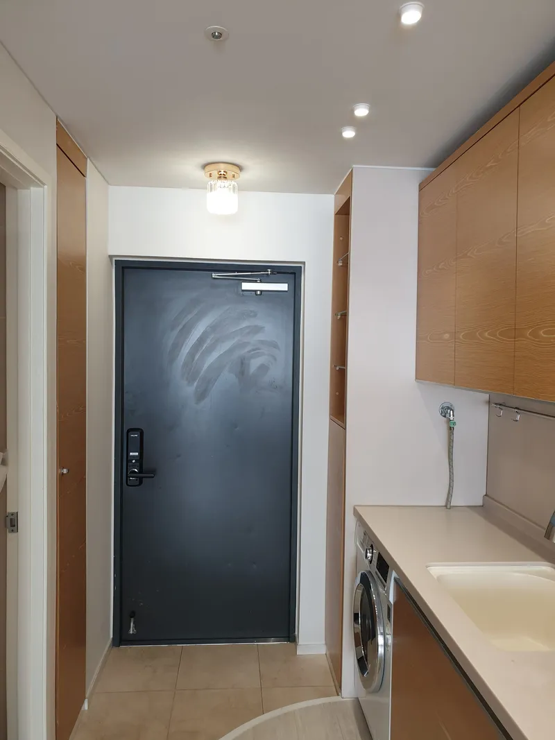 [Seocho, Seoul] 1 minute walk from Gangnam Station, fully-furnished, 11.5 pyeong, max 4 people 22