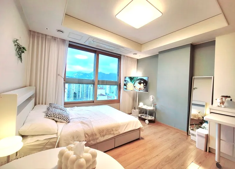 [Eunpyeong, Seoul] 6 minutes from Gupabal Station. Quiet Bukhansan Mountain view. Clean and comfortable. 6