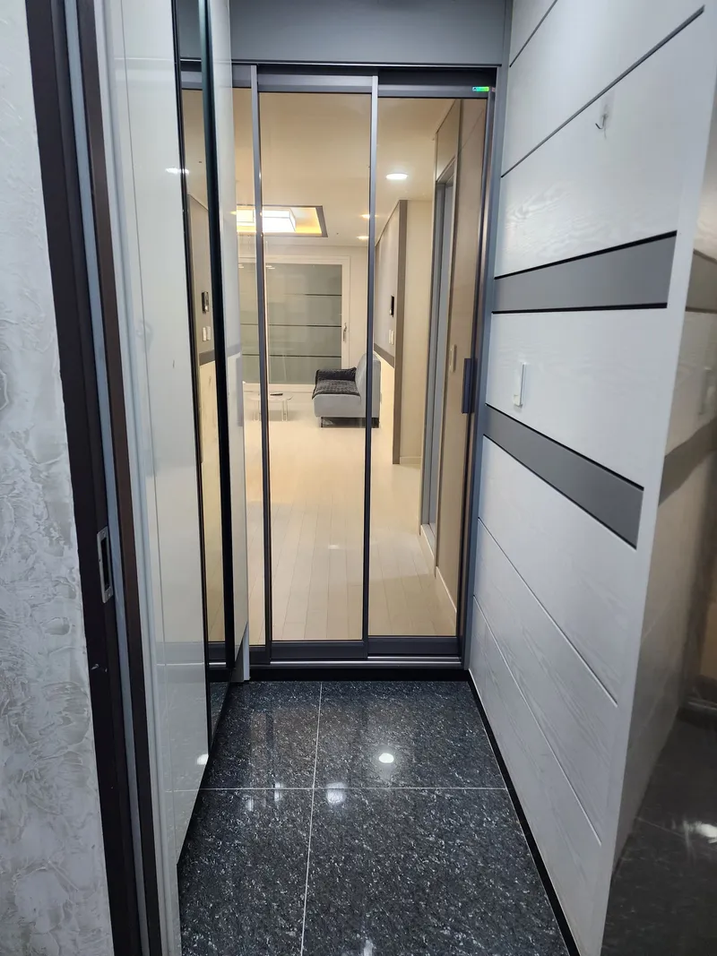 [Gangseo, Seoul] 10 min walk from Kkachisan Station (Line 2, 5)/2 rooms/3 beds/Fully furnished/Newly built 25