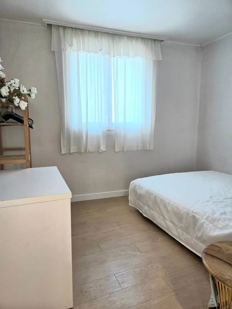 [Songpa, Seoul] Jamsil Lotte/Seokchon Lake/Olympic Park/Spacious three-room/Family and friends trip/ 4