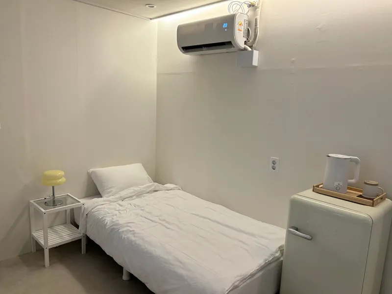 [Jung-gu, Seoul] Newly built, clean, 5-minute walk from Myeongdong Station, fully-equipped twin room 306 14