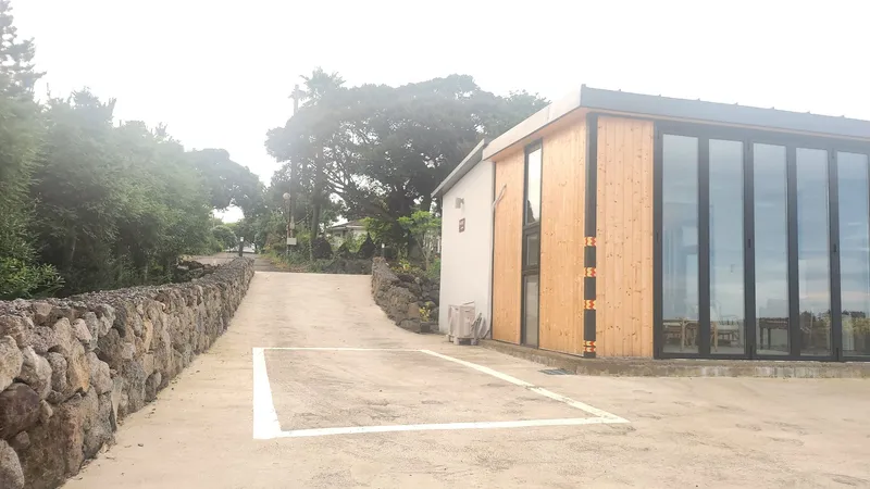 [제주 조천] 제주 오션뷰 잔디정원 제주돌담 독채 16