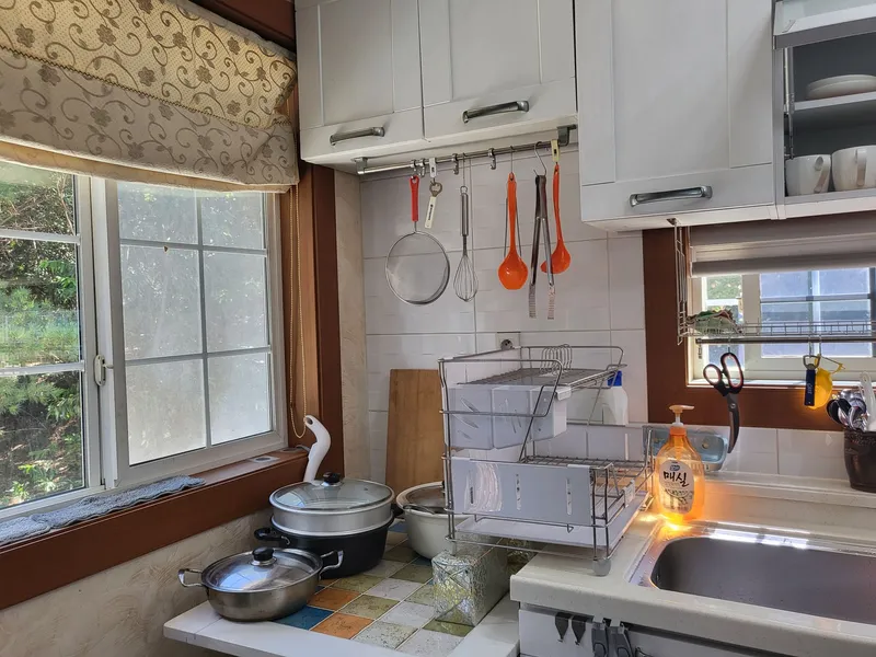 [Boryeong] European-style 2-story detached house in the forest 28