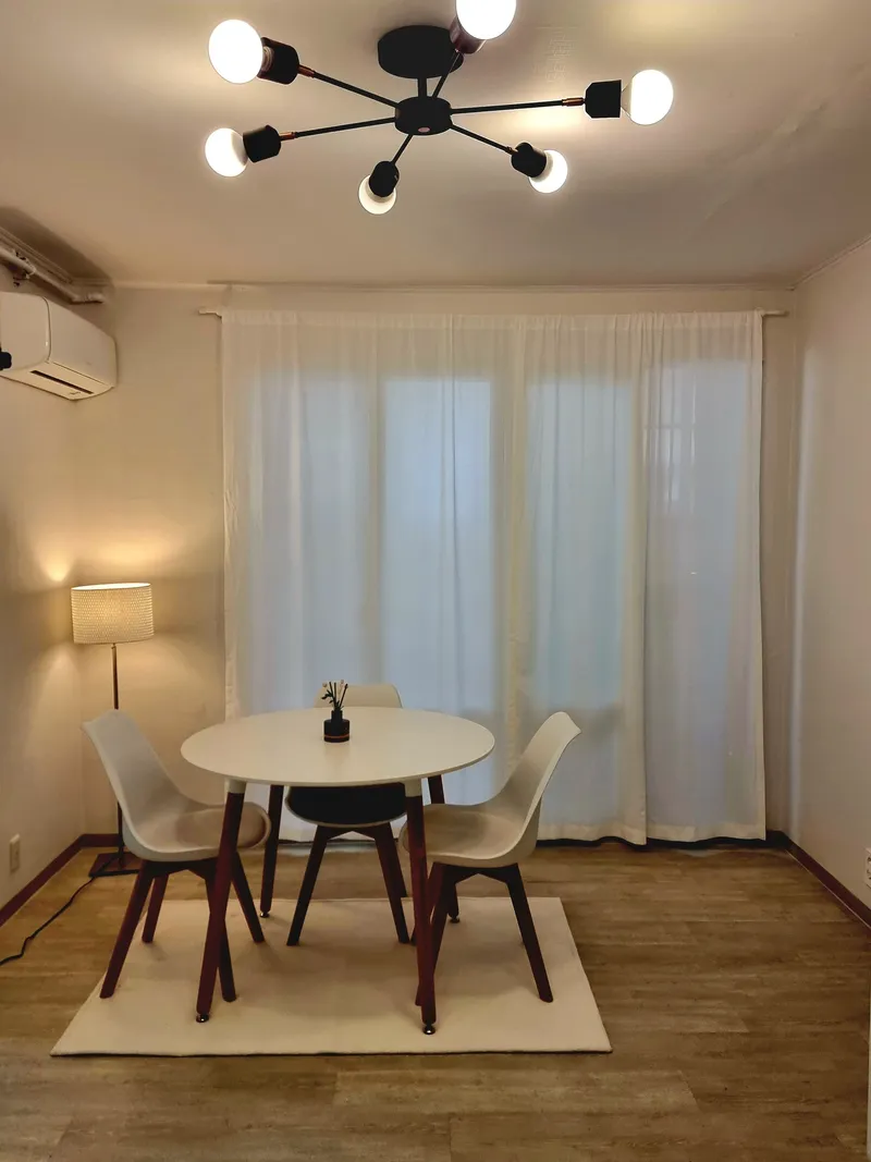 [Songpa, Seoul] Three-room/Seokchon Lake 5 minutes/Jamsil Station, Seokchon Tomb Station 10 minutes/Asan, Samsung Hospital 11