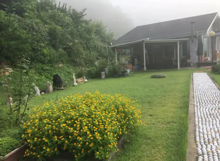 [Chuncheon] Mountain BBQ and Fireplace Two-room Detached House #Vivaldi #OceanWorld 8