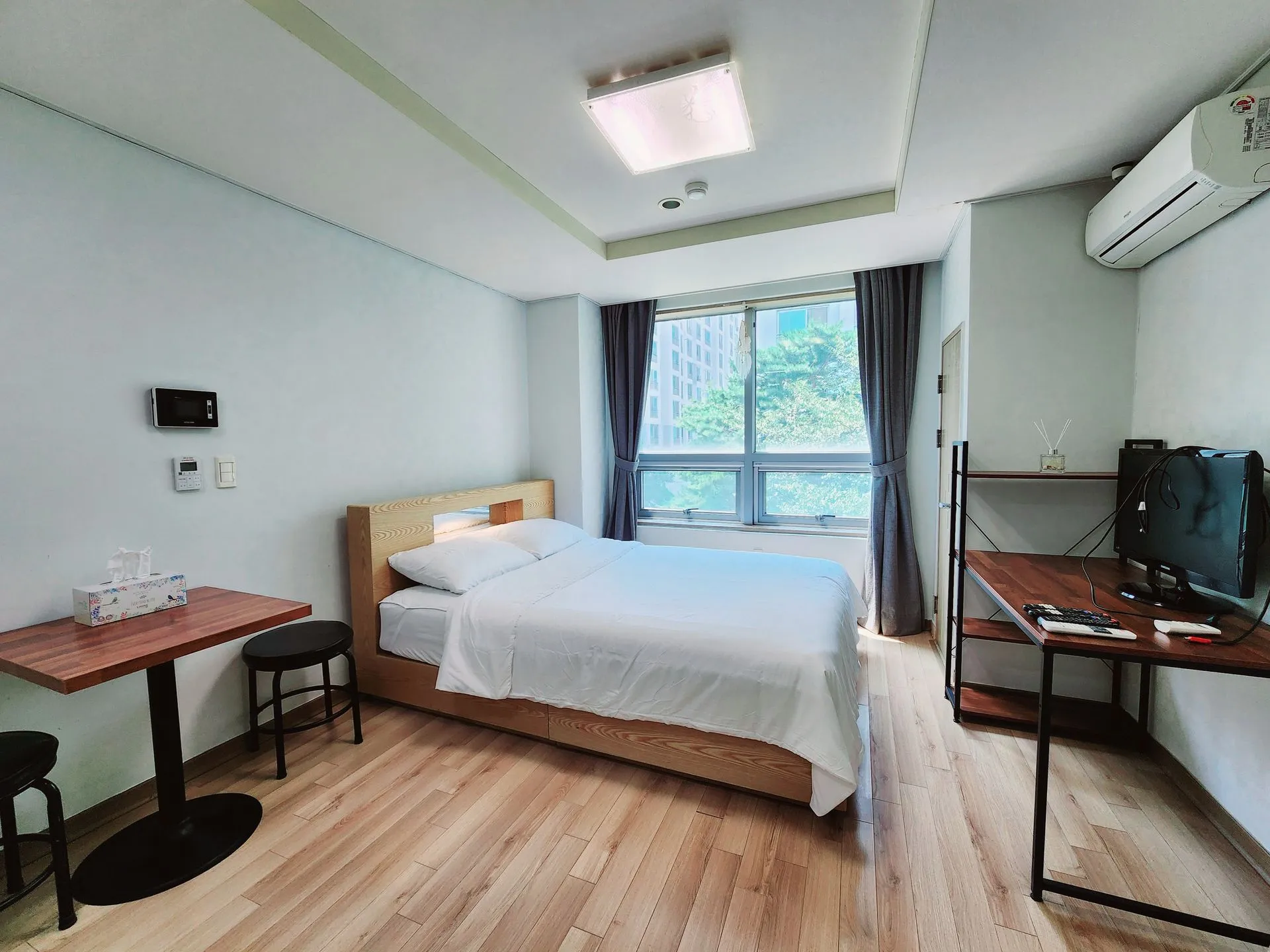 Officetel Studio in Gimhae, Gyeongnam — 26m², sleeps 2, 1 bath