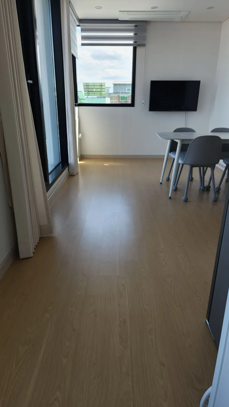 [Pohang] One-room pension with ocean view, 1st floor, room 102 19