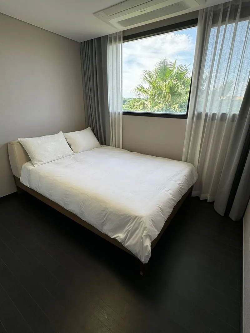 [Seongsan, Seogwipo] Special price, luxury family room with emerald sea view, duplex, 70 pyeong 40