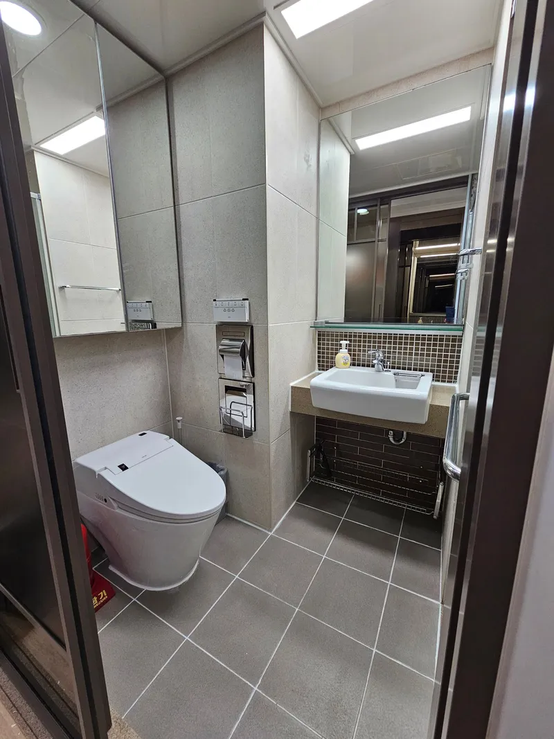 [Songpa, Seoul] One-room officetel connected to Munjeong Station on Subway Line 8 11