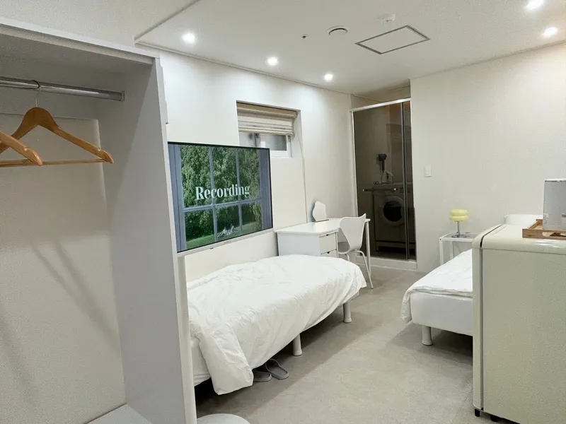 [Jung-gu, Seoul] Newly built, clean, 5-minute walk from Myeongdong Station, fully-equipped twin room 306 6