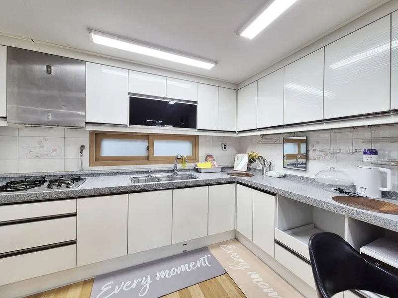 [Geomdan, Incheon] 5 minutes from Geomdan Majon Station #Spacious group accommodation next to the park 24