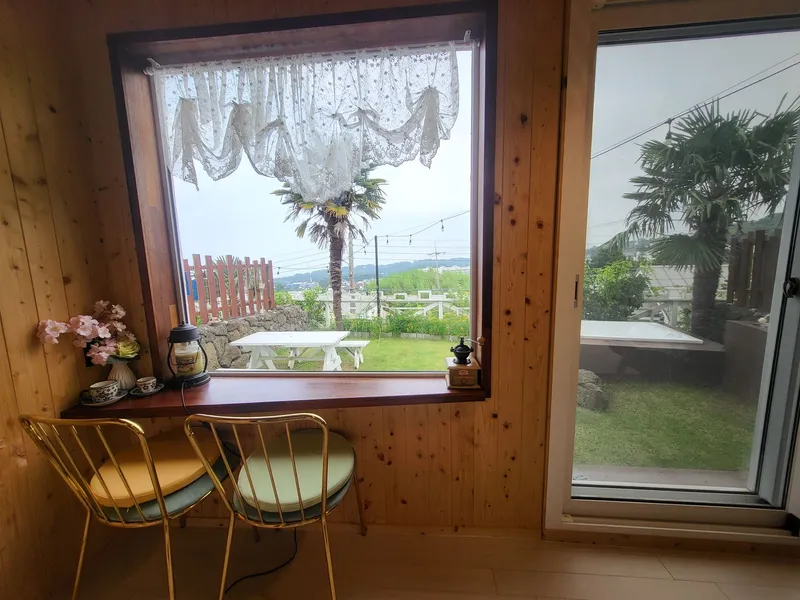 [Aewol, Jeju] Healing accommodation with sunrise and jacuzzi #Newly built accommodation Dalset 68