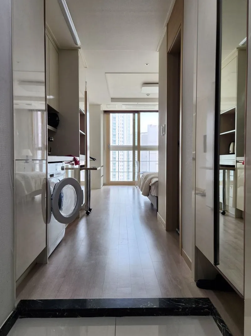 [Hwaseong] Fully furnished officetel with a beautiful view, 5 minutes from Dongtan Station 5