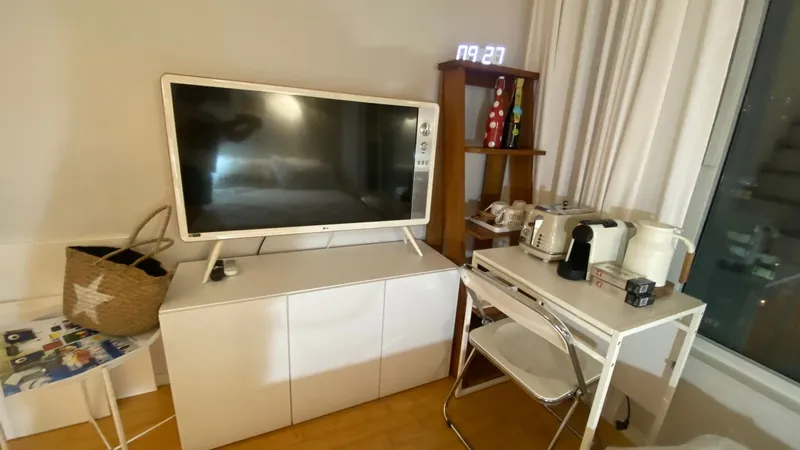 [Seongnam] 3-bed Pangyo right in front of Jeongja Station 13