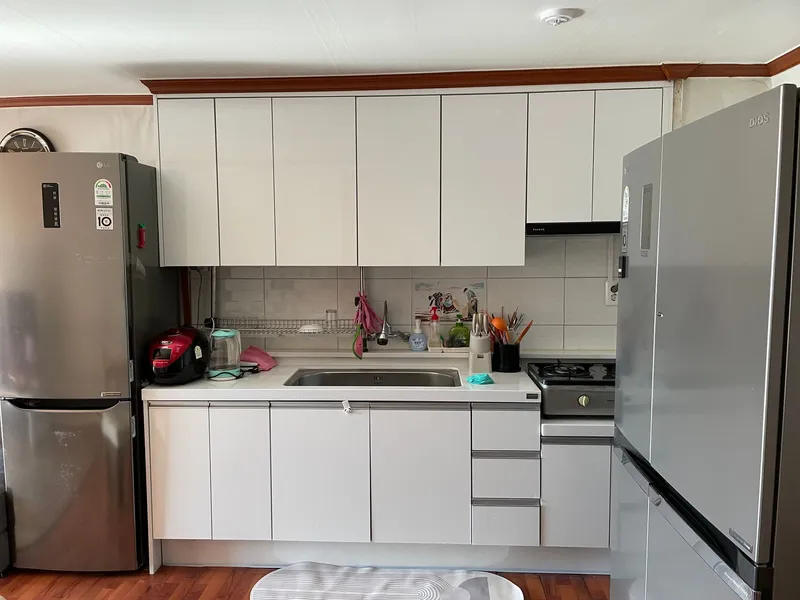 [Nam-gu, Gwangju] 24-pyeong apartment in Nam-gu, Gwangju Metropolitan City, 5 minutes walk from the subway station, Gwangju Express Bus, and Yu Square 6