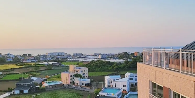 [제주 애월] #별보이는다락하우스 룸3+화장실2+옥탑#오션뷰#애월카페 23