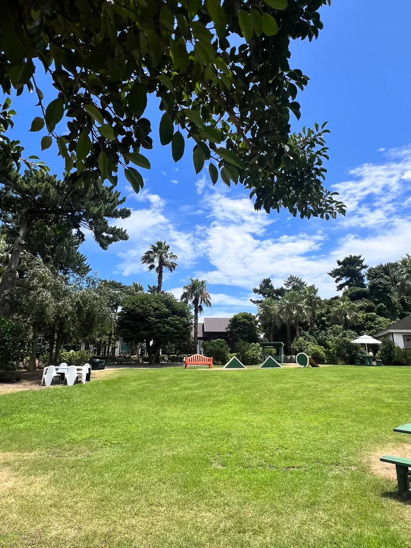 [Gujwa, Jeju][Jeju Sehwa] Spacious Garden with Private Bedroom B #Pets Allowed 18
