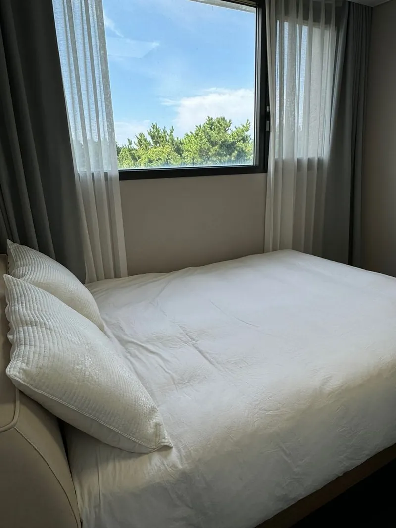 [Seongsan, Seogwipo] Special price, luxury family room with emerald sea view, duplex, 70 pyeong 39