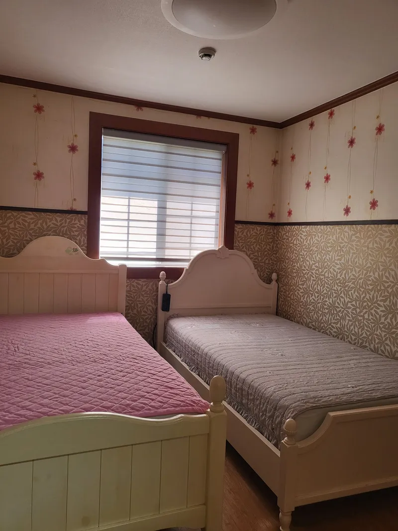 [Boryeong] European-style 2-story detached house in the forest 24