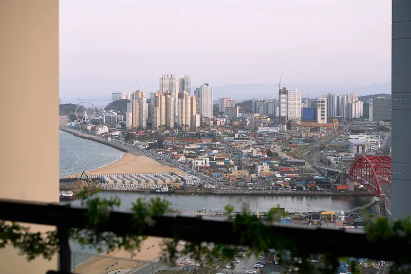 [Sokcho][Moonlight_Sokcho] 22nd floor high floor/Ocean & city view/5 min walk from Central Market 24