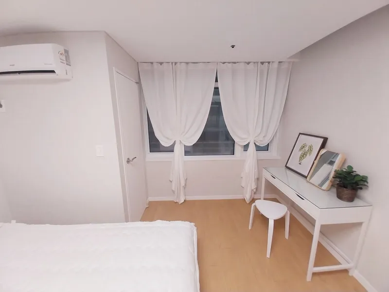 [Seocho, Seoul][Seoul Gangnam] Clean, fully furnished 11-pyeong officetel, 5 minutes walk from Gangnam Station 14