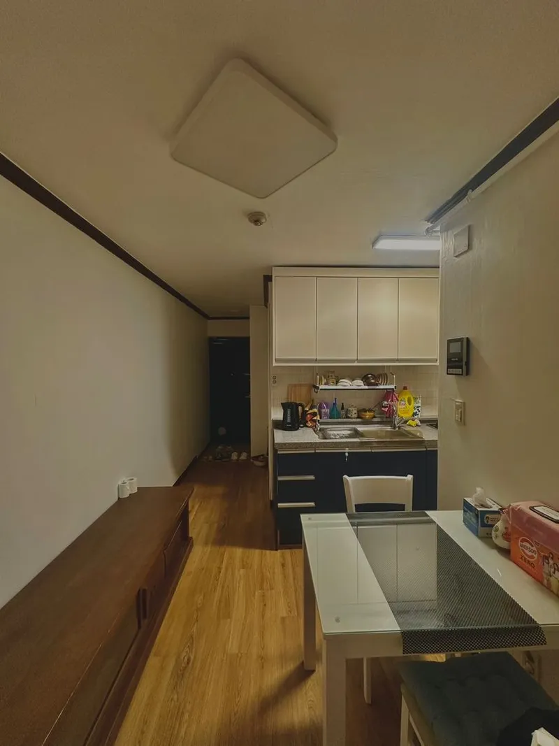 [Cheonan] Best living convenience / Fully-optioned 12-pyeong apartment 3