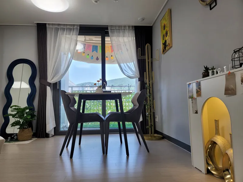 [Yeosu] Gyeongdo Bada Low-cost House 10th floor 28