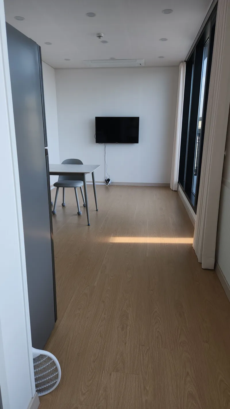 [Pohang] Room 202, 2nd floor, with a view of the Guryongpo ocean 43