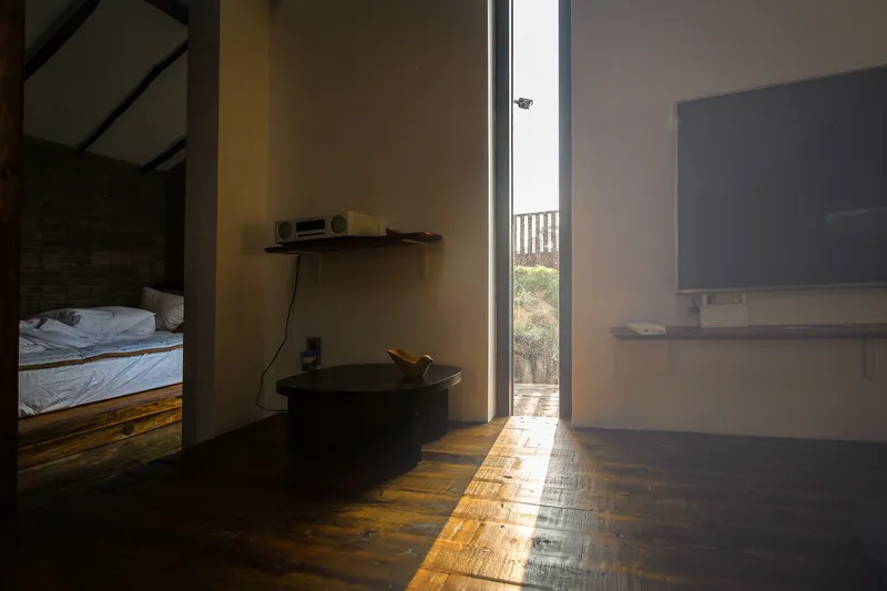 [Gujwa, Jeju] Touching Jeju's Traditional Stone House! Emotional Stay 18