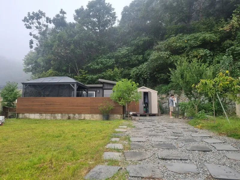 [Chuncheon][Chuncheon, Gangwon-do] A small house with a yard along the Hongcheon River 7