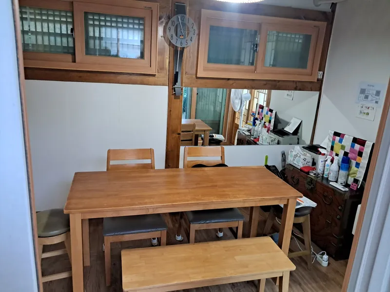 [Jongno, Seoul] A traditional Korean house located in the middle of Seochon, Gyeongbokgung Palace 6