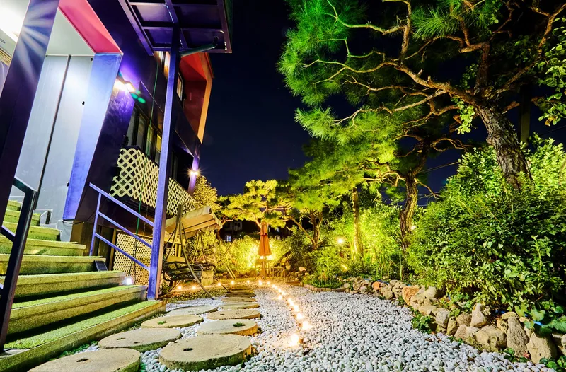 [Seodaemun, Seoul] PINE SECRET HOUSE (5 minutes from Hongik University Station, two-room balcony) 14