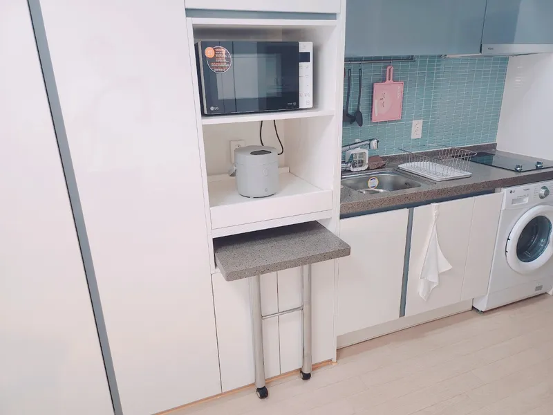 [Goyang] Ilsan Gyeongui Line Tanhyeon Station 1 minute away Full option 8