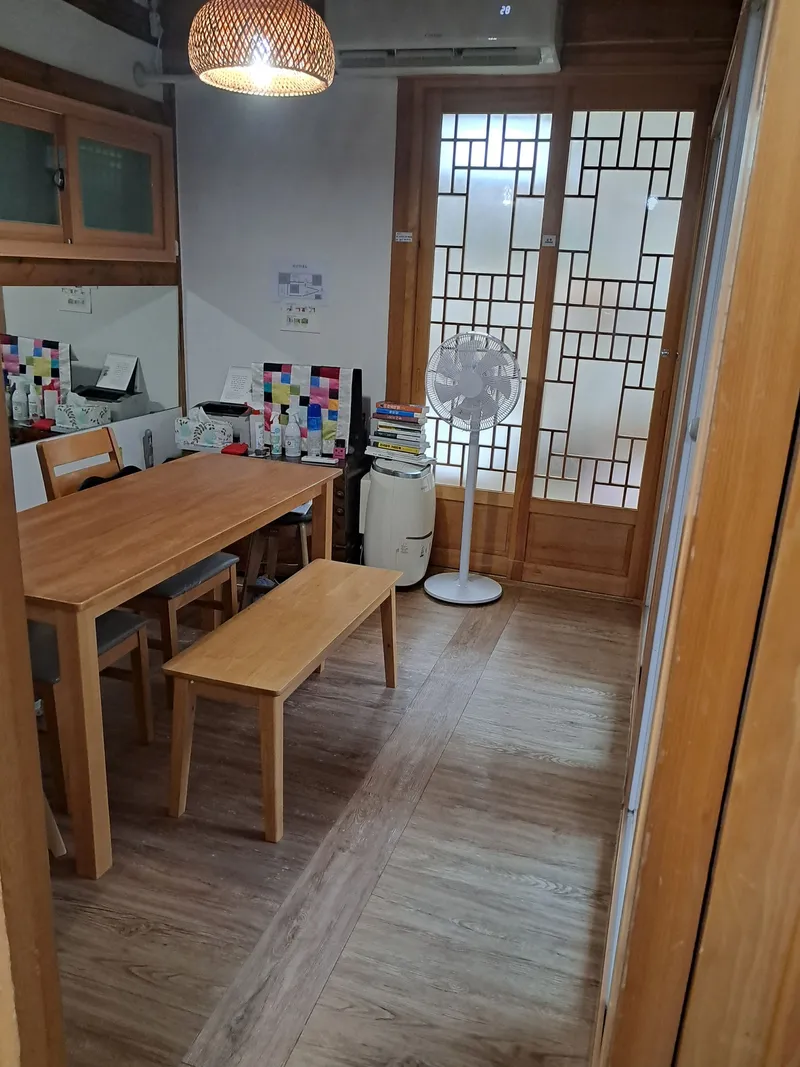 [Jongno, Seoul] A traditional Korean house located in the middle of Seochon, Gyeongbokgung Palace 5